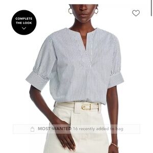 Frame V neck pull over top